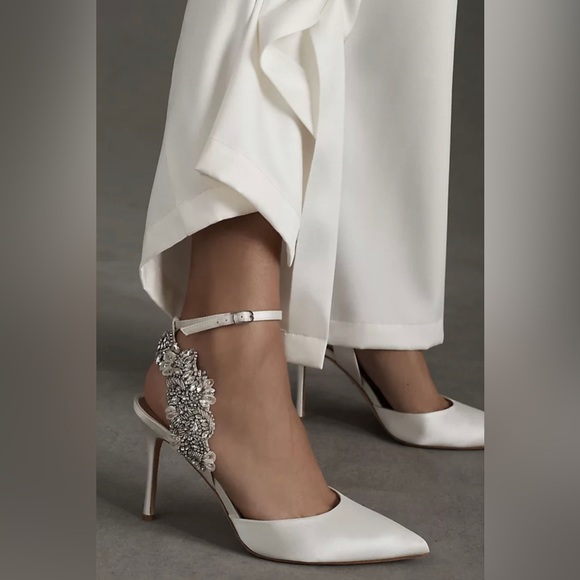 BADGLEY MISCHKA Blanca Strappy Crystal Stilettos - Picture 4 of 17